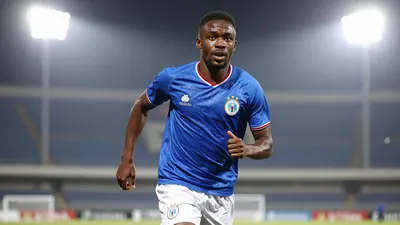AmaZulu FC are reportedly interested in signing Marumo Gallants midfielder Philip Ndlondlo, a potential replacement for...